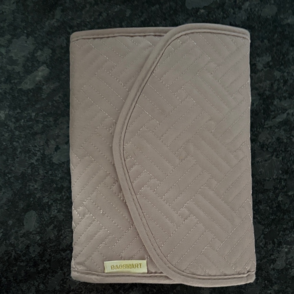 Quilted Jewelry Travel Organizer